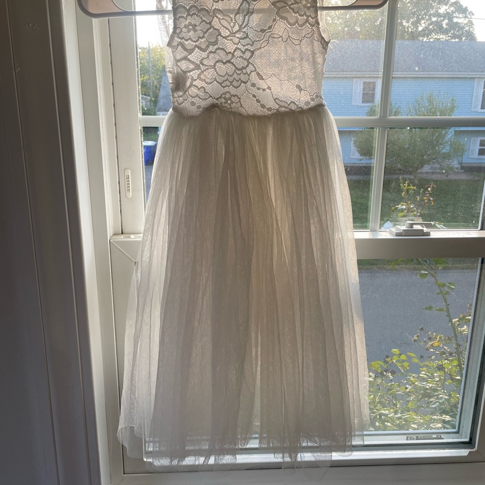 Elegant White Lace Kids Dress